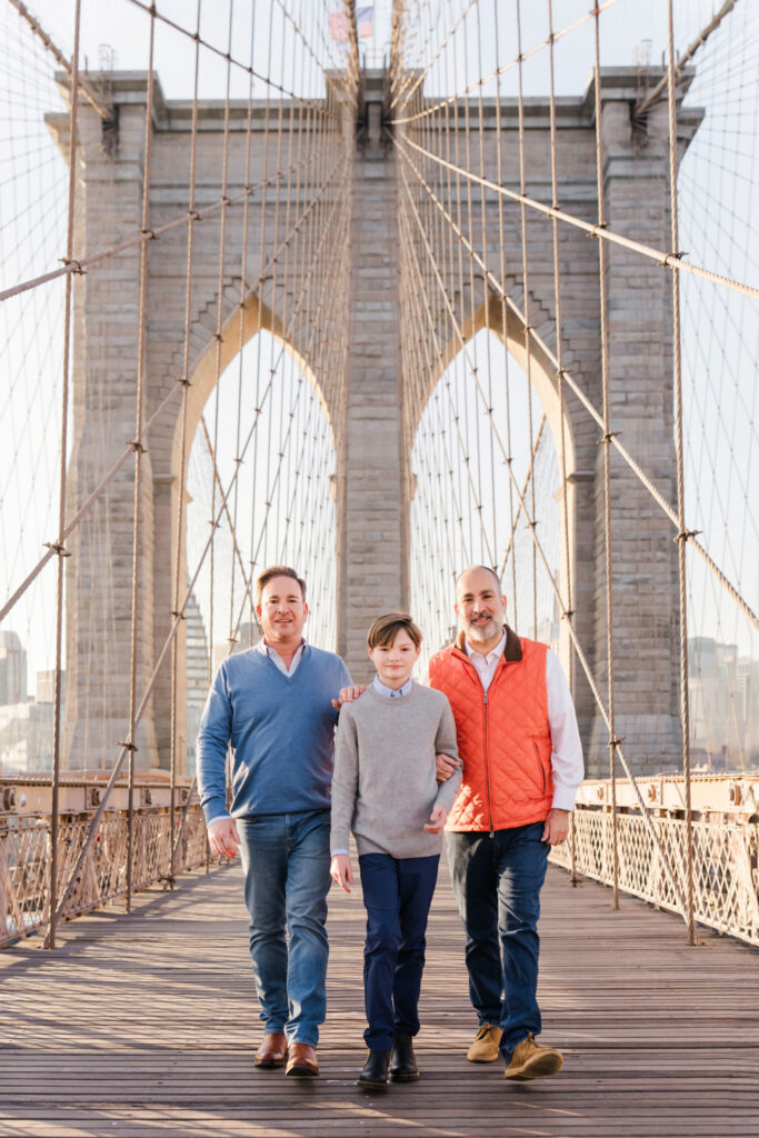 Family photos on the Brooklyn Bridge